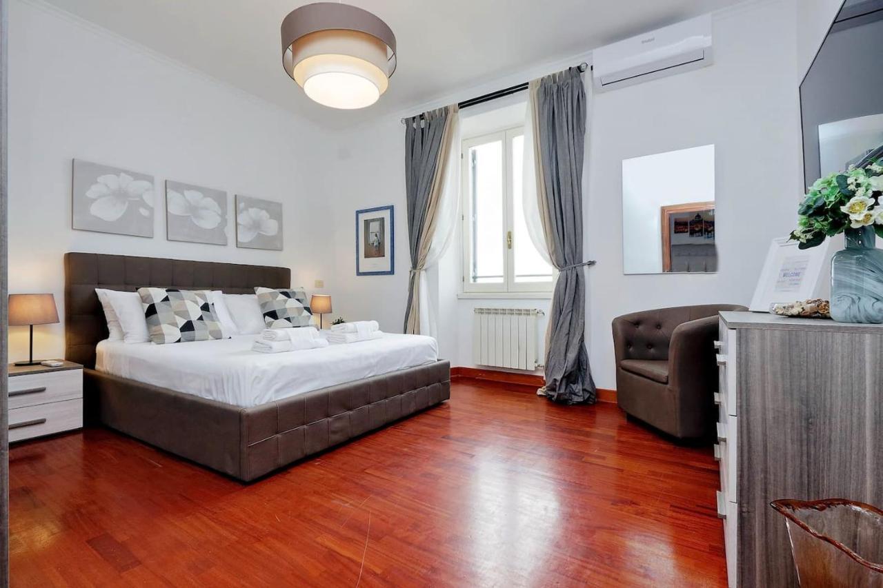 Colosseo Sunset Apartment Rzym Zewnętrze zdjęcie