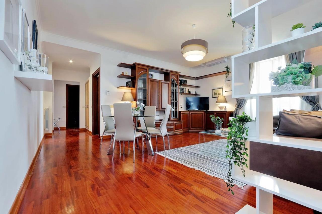 Colosseo Sunset Apartment Rzym Zewnętrze zdjęcie
