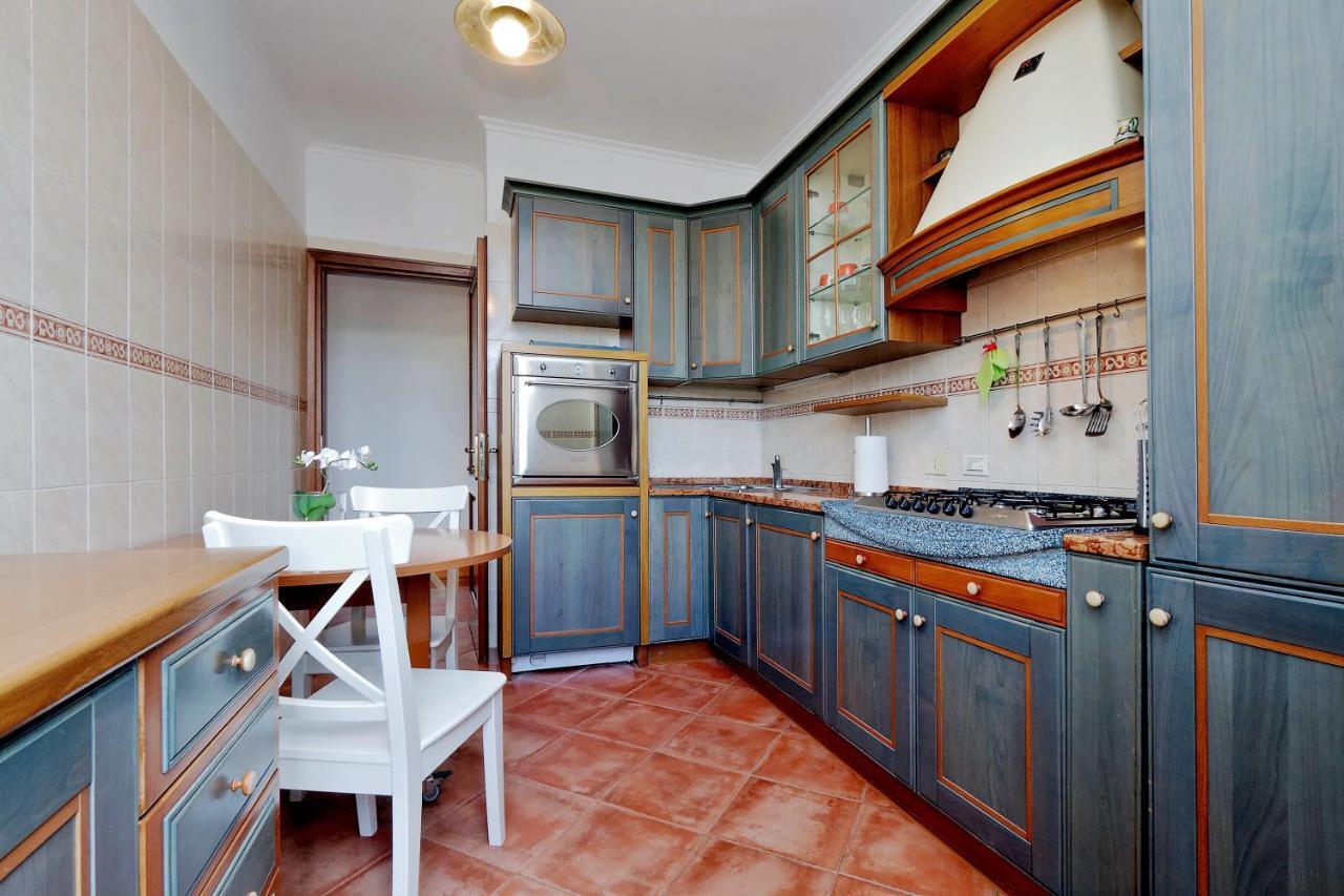 Colosseo Sunset Apartment Rzym Zewnętrze zdjęcie