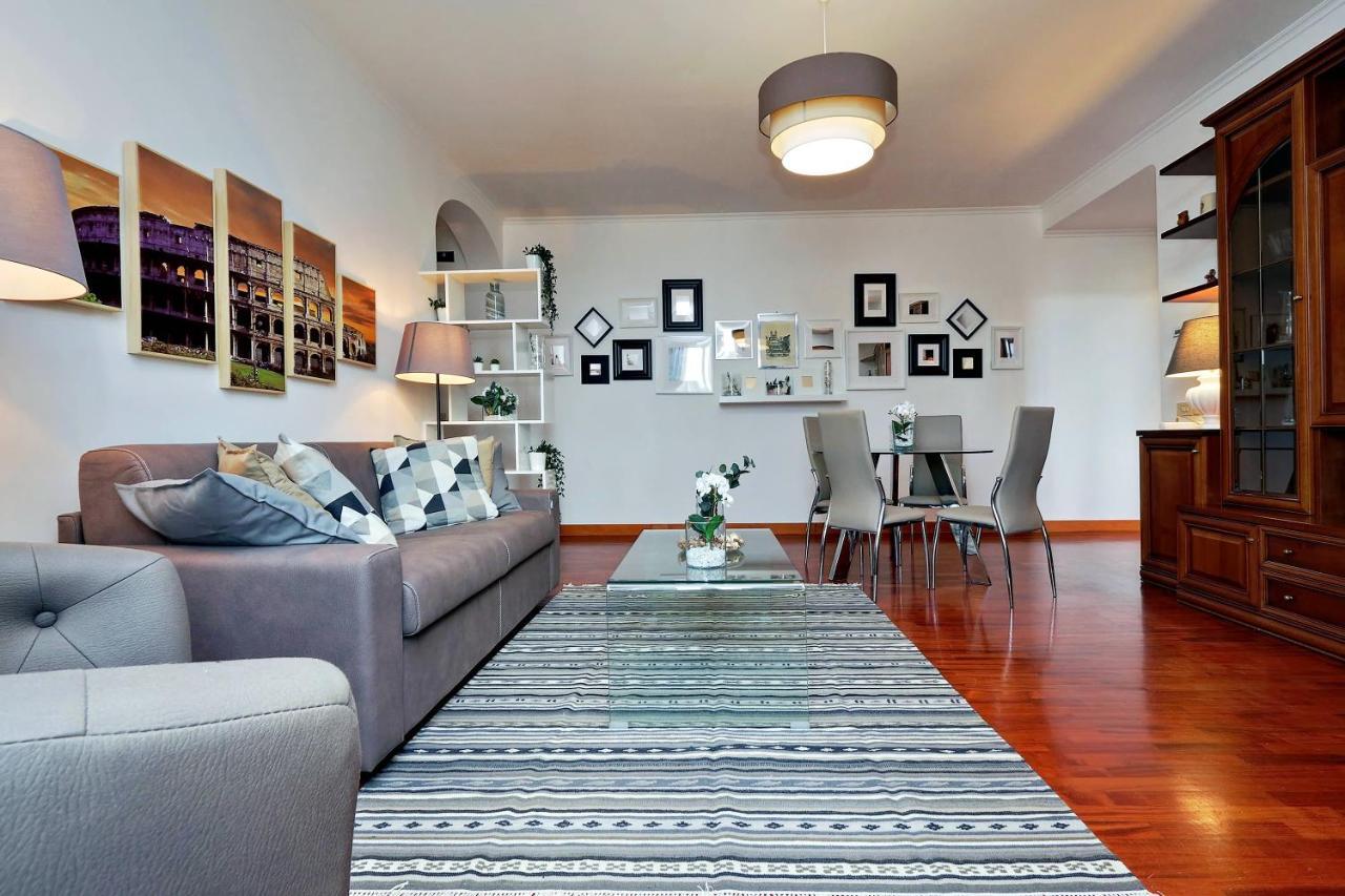 Colosseo Sunset Apartment Rzym Zewnętrze zdjęcie