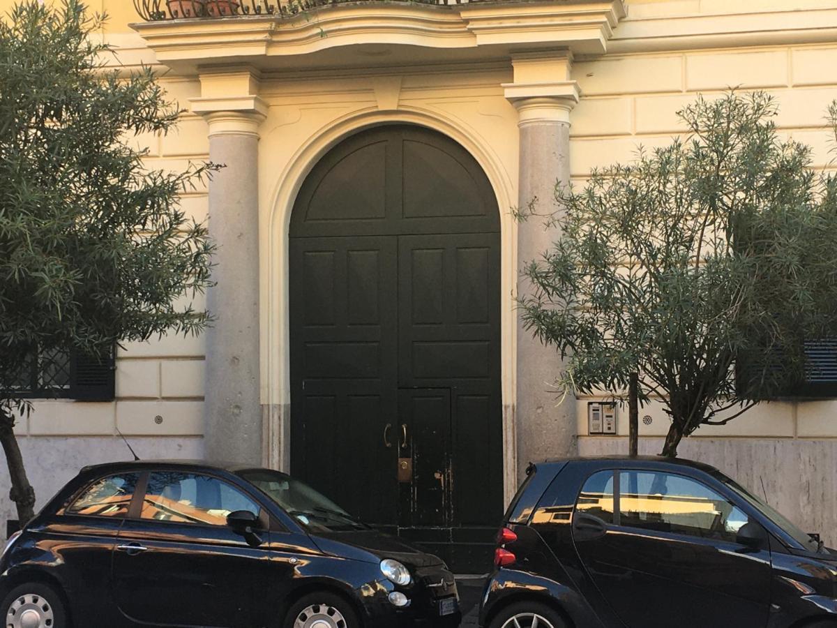 Colosseo Sunset Apartment Rzym Zewnętrze zdjęcie